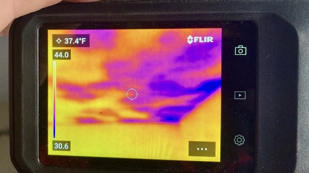 moisture mapping device showing where the water damage is in home