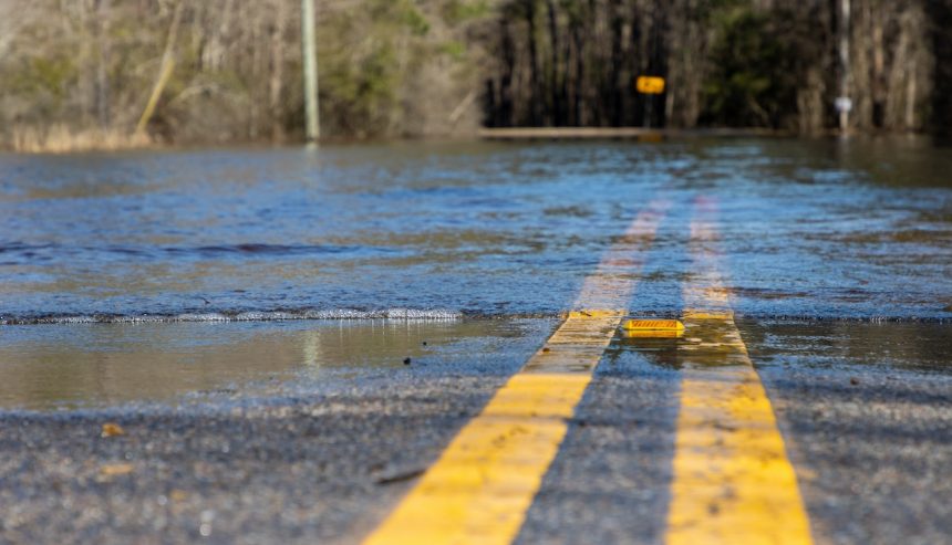 flash flood safety tips