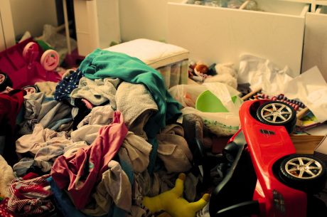 Differences Between Hoarding and Clutter Cleanup