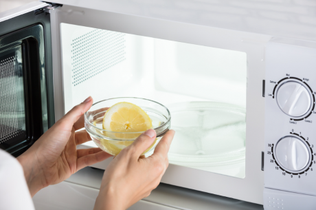 How To Get Burnt Smell Out Of Microwave