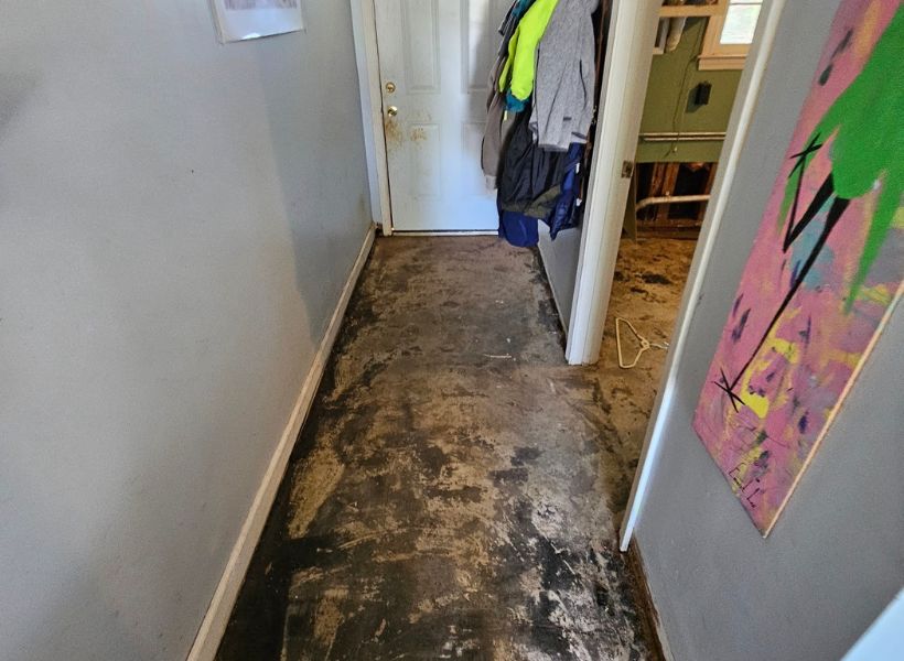 After photo of a water damage cleanup in Greenville home