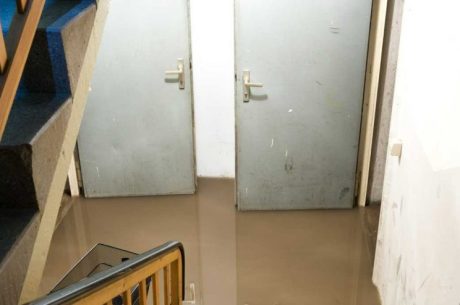 Commercial Water Damage Cleanup Tips