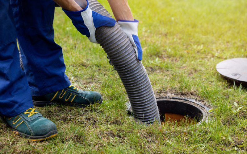 Sewage cleanup in Zephyrhills